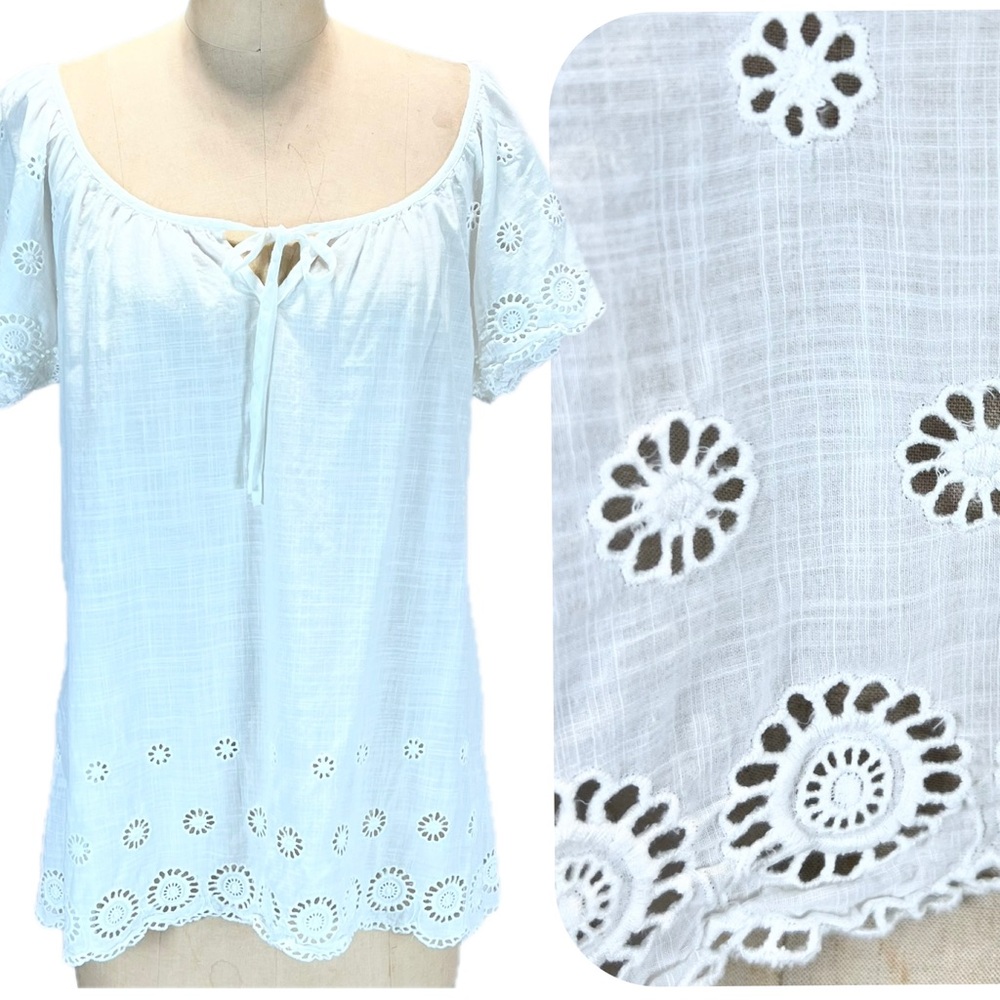 VINTAGE cotton prairie cottage top blouse eyelet lace tie front scoop neck y2k